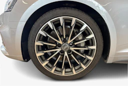 hopea Audi A5 2017 kuva 9.