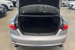 hopea Audi A5 2017 kuva 30.