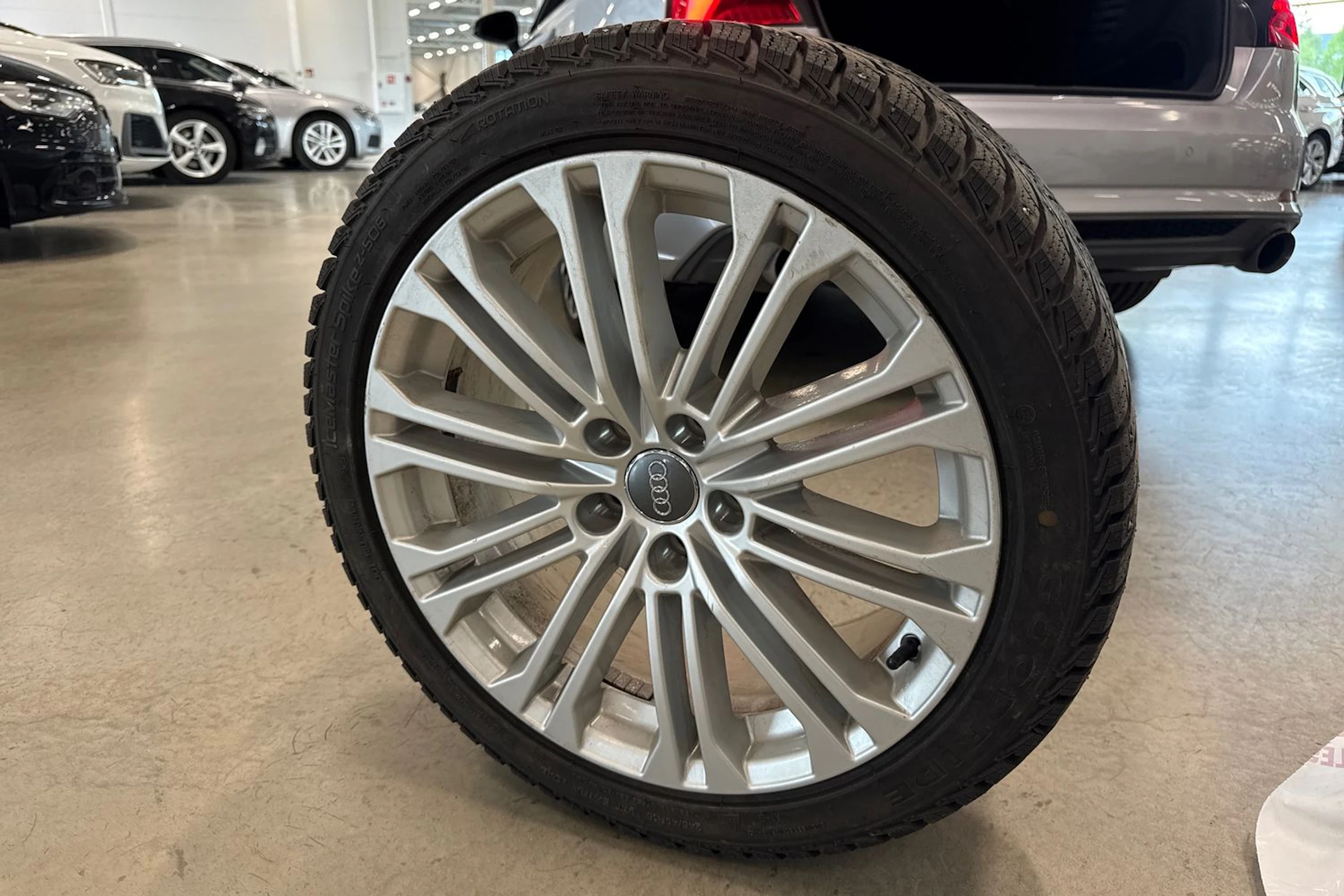 hopea Audi A5 2017 kuva 31.