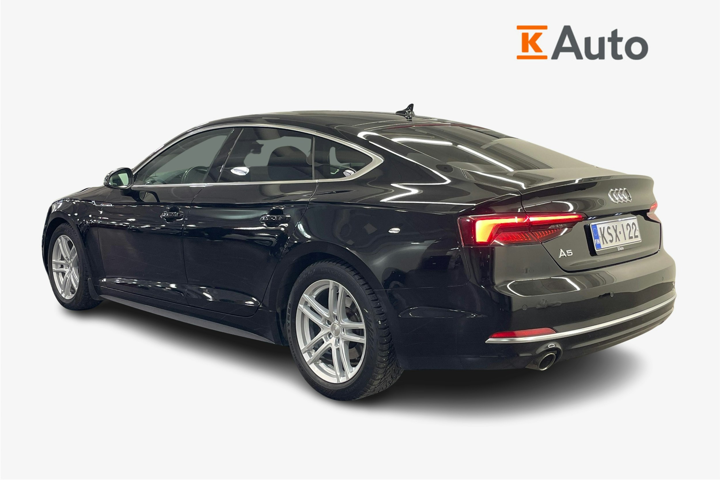 Musta Audi A5 2017 kuva 2.