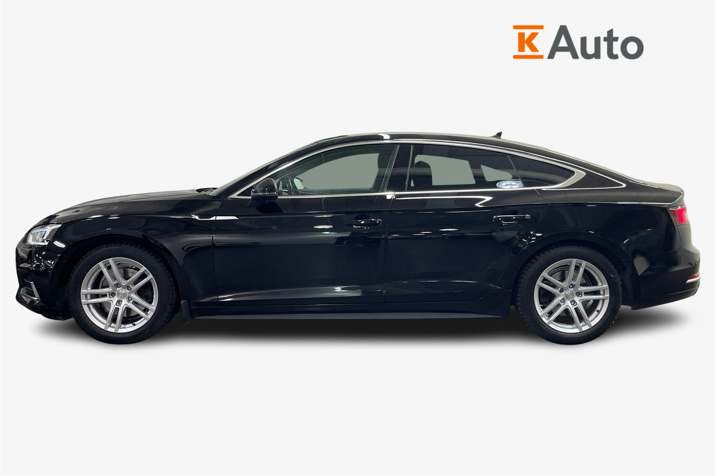 Musta Audi A5 2017 kuva 6.