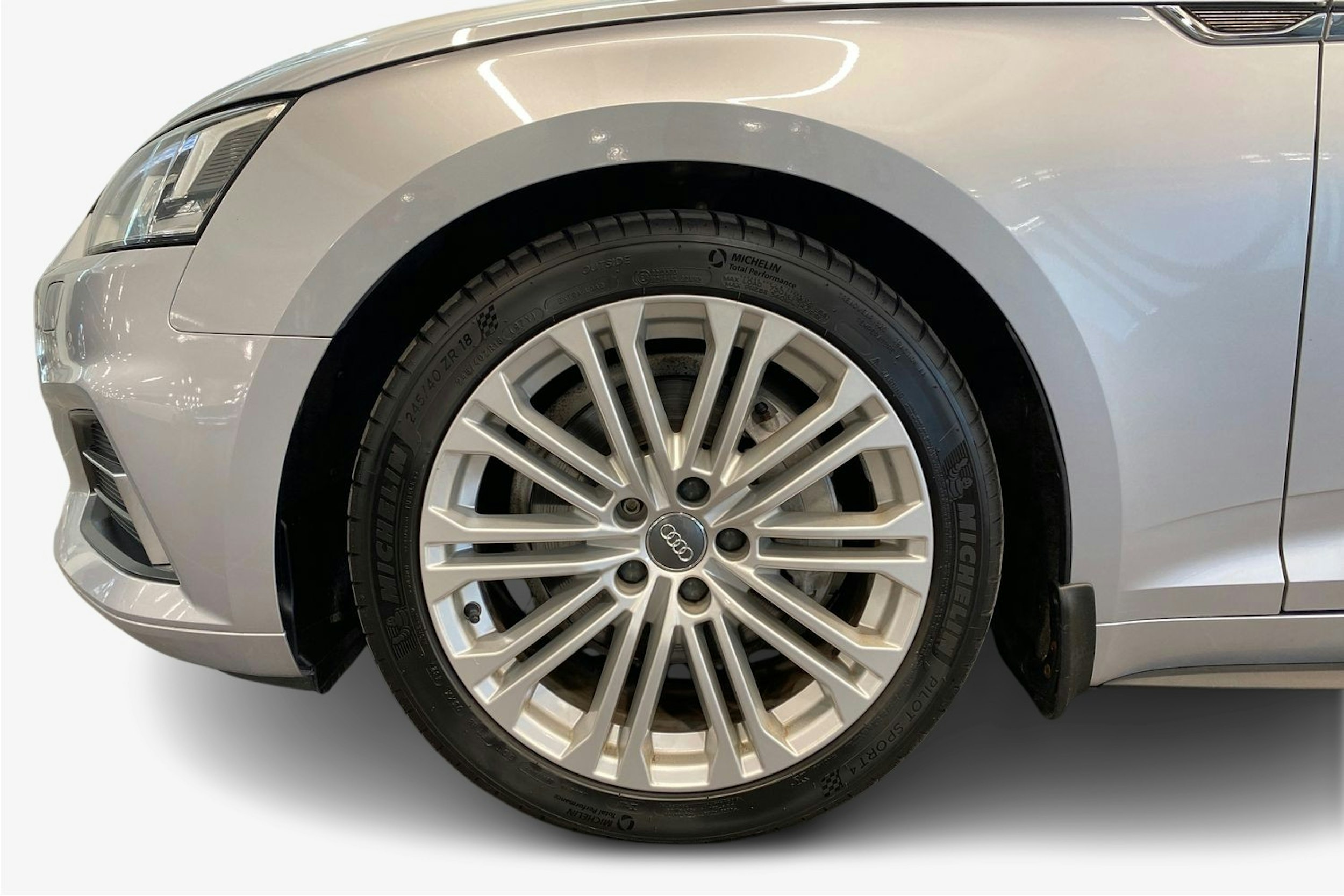 hopea Audi A5 2017 kuva 11.
