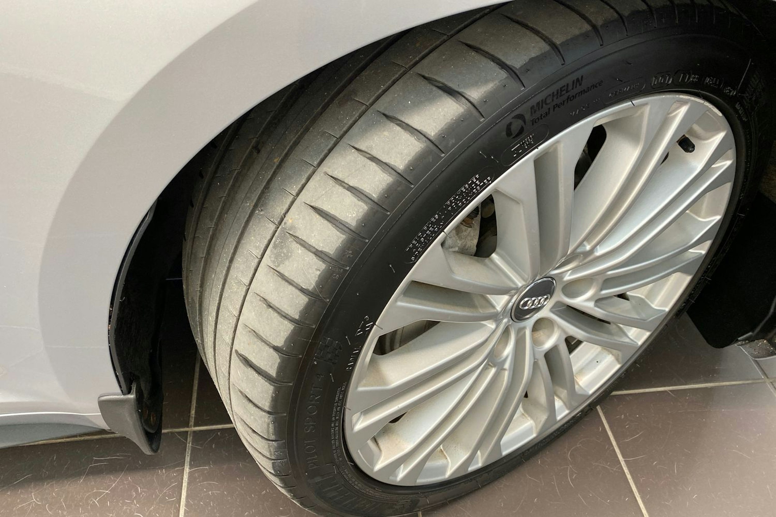 hopea Audi A5 2017 kuva 15.