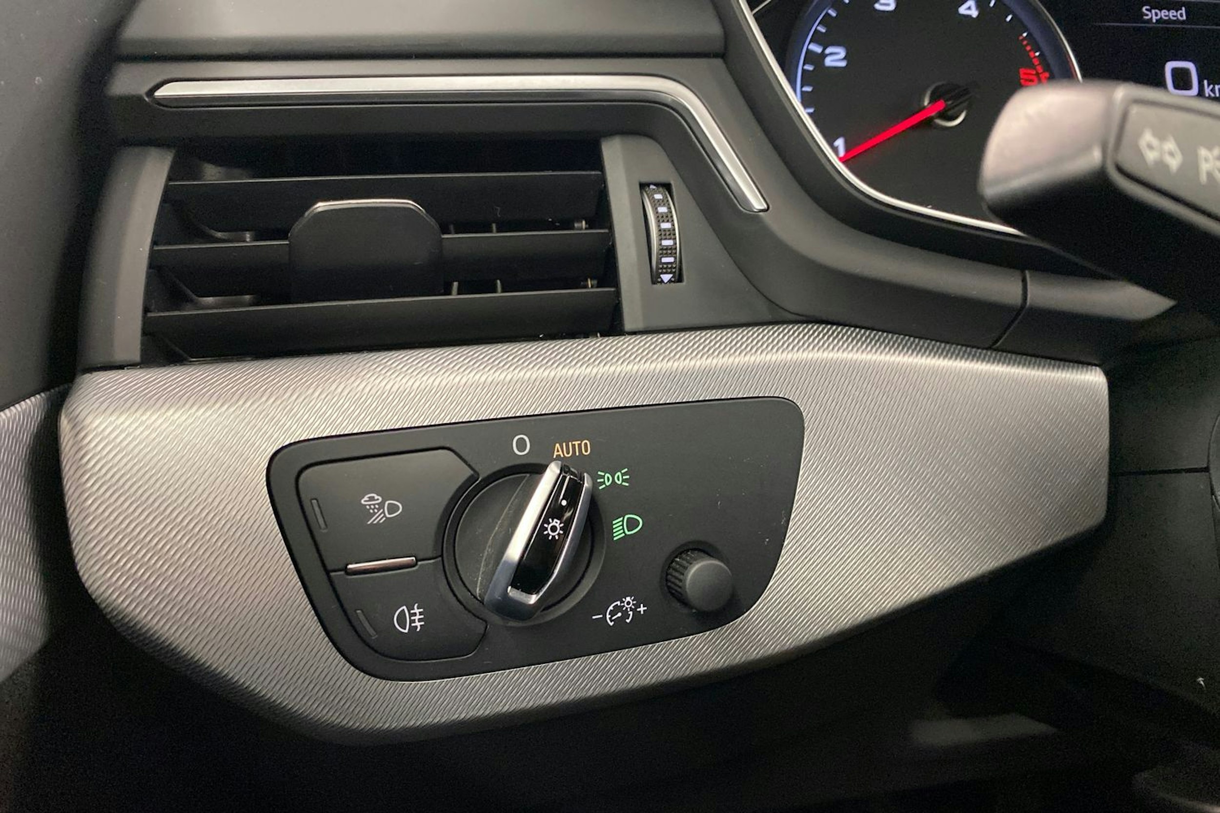 hopea Audi A5 2017 kuva 21.