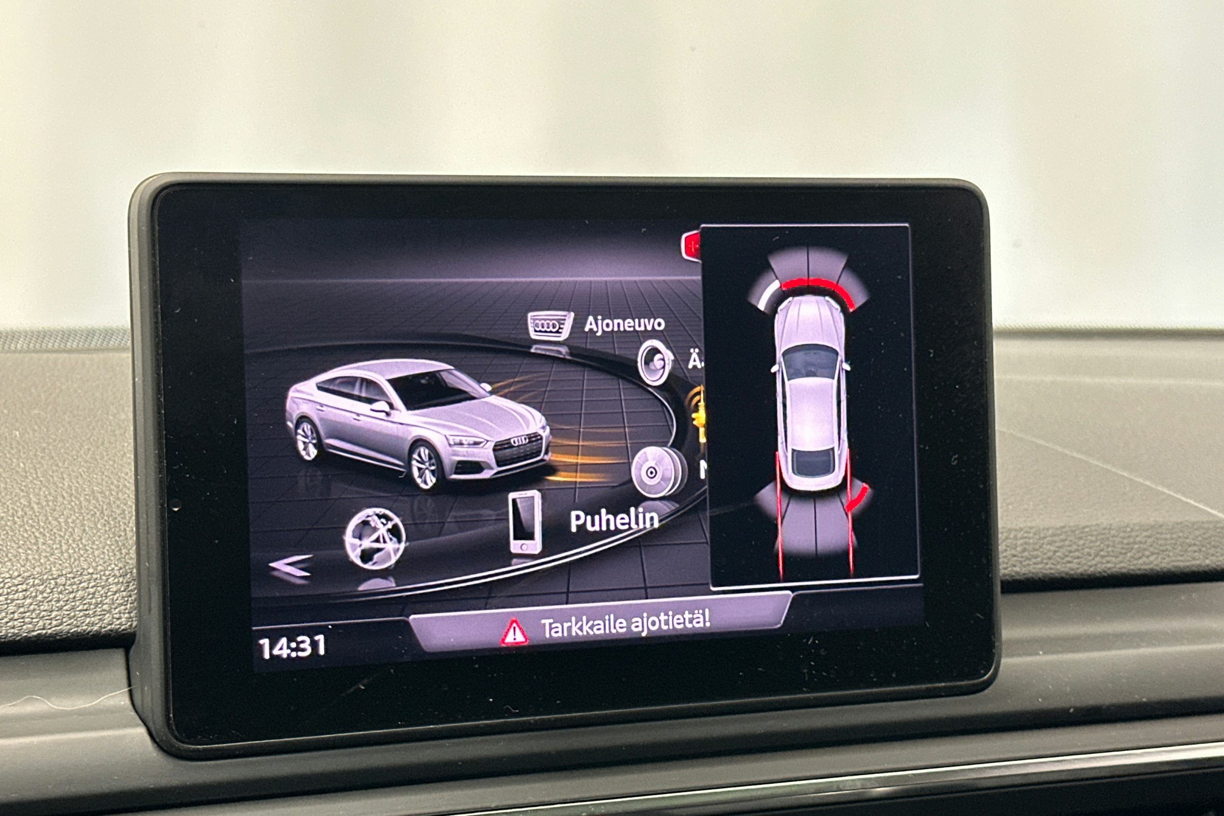 valkoinen Audi A5 2017 kuva 24.