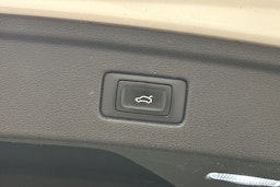 valkoinen Audi A5 2017 kuva 34.