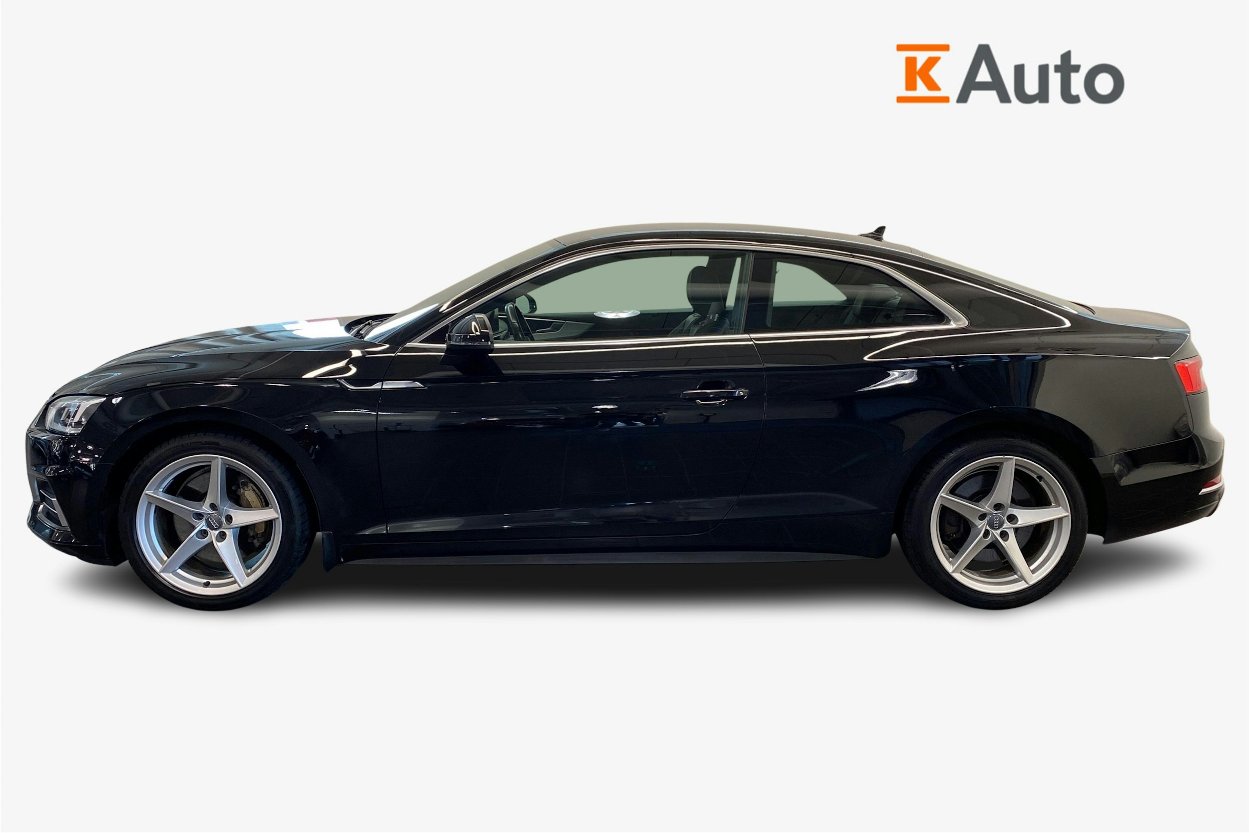 musta Audi A5 2017 kuva 6.