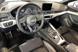 valkoinen Audi A5 2017 kuva 6.