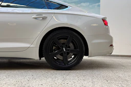 valkoinen Audi A5 2017 kuva 10.