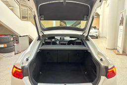 valkoinen Audi A5 2017 kuva 11.