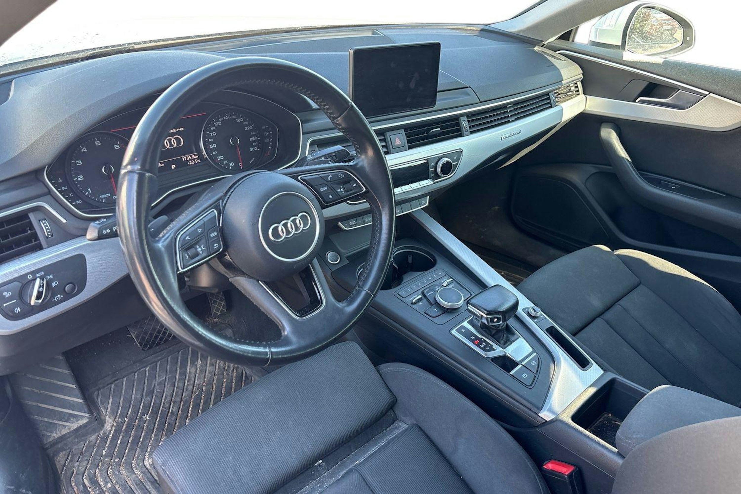 Valkoinen Audi A5 2017 kuva 3.