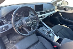 Valkoinen Audi A5 2017 kuva 3.