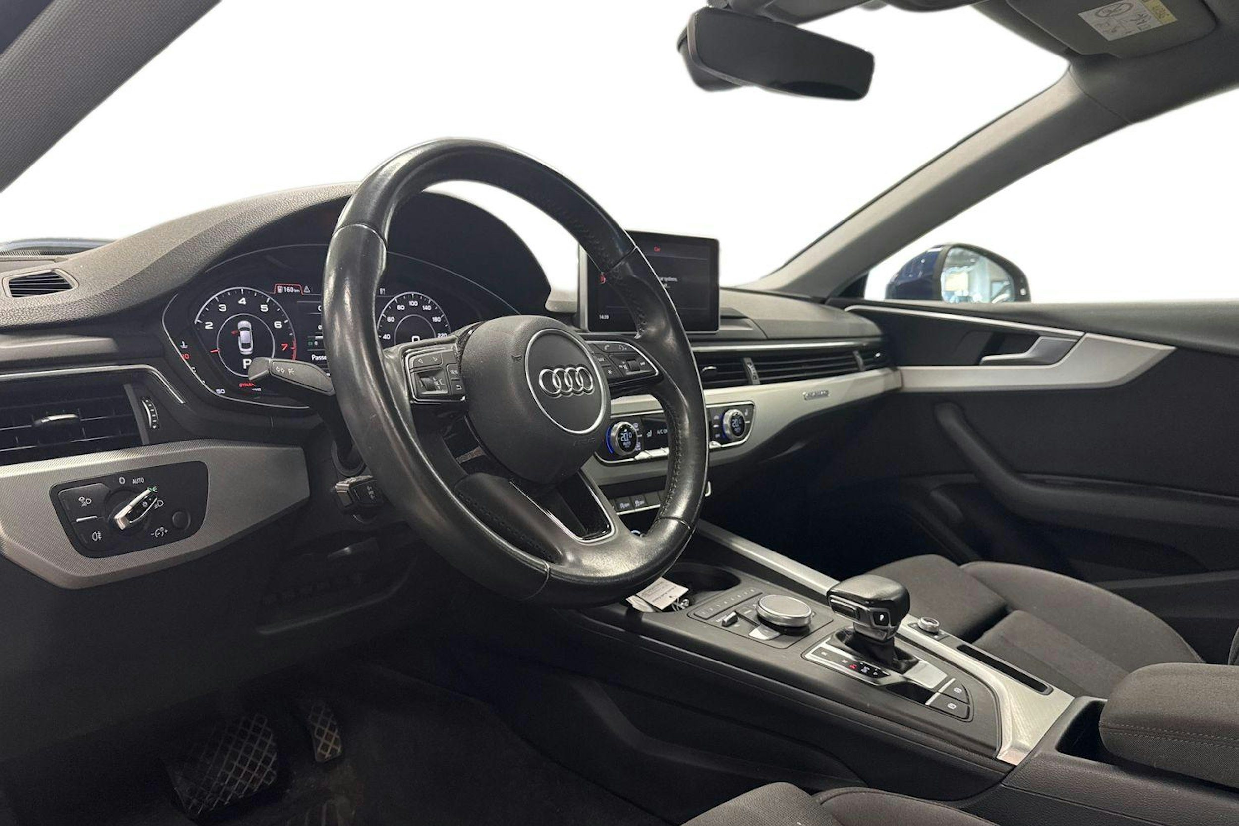 Sininen Audi A5 2017 kuva 3.