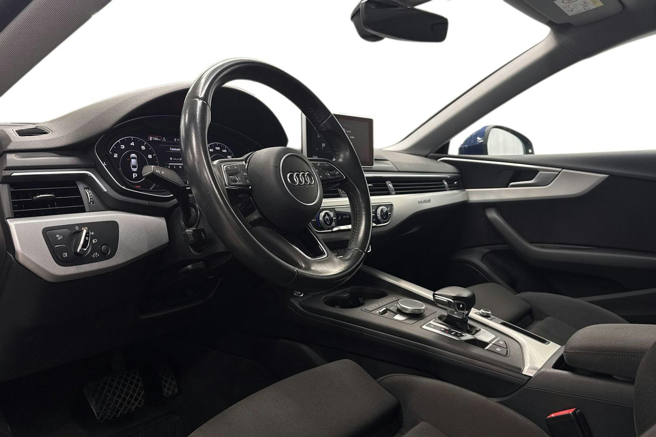 Sininen Audi A5 2017 kuva 7.