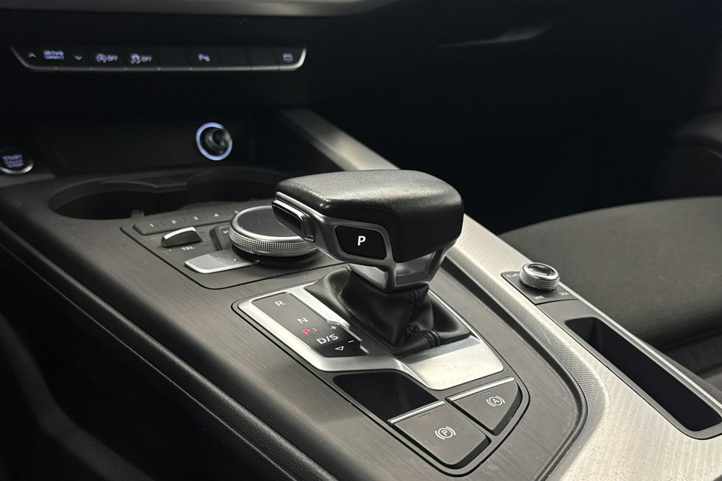 Sininen Audi A5 2017 kuva 20.