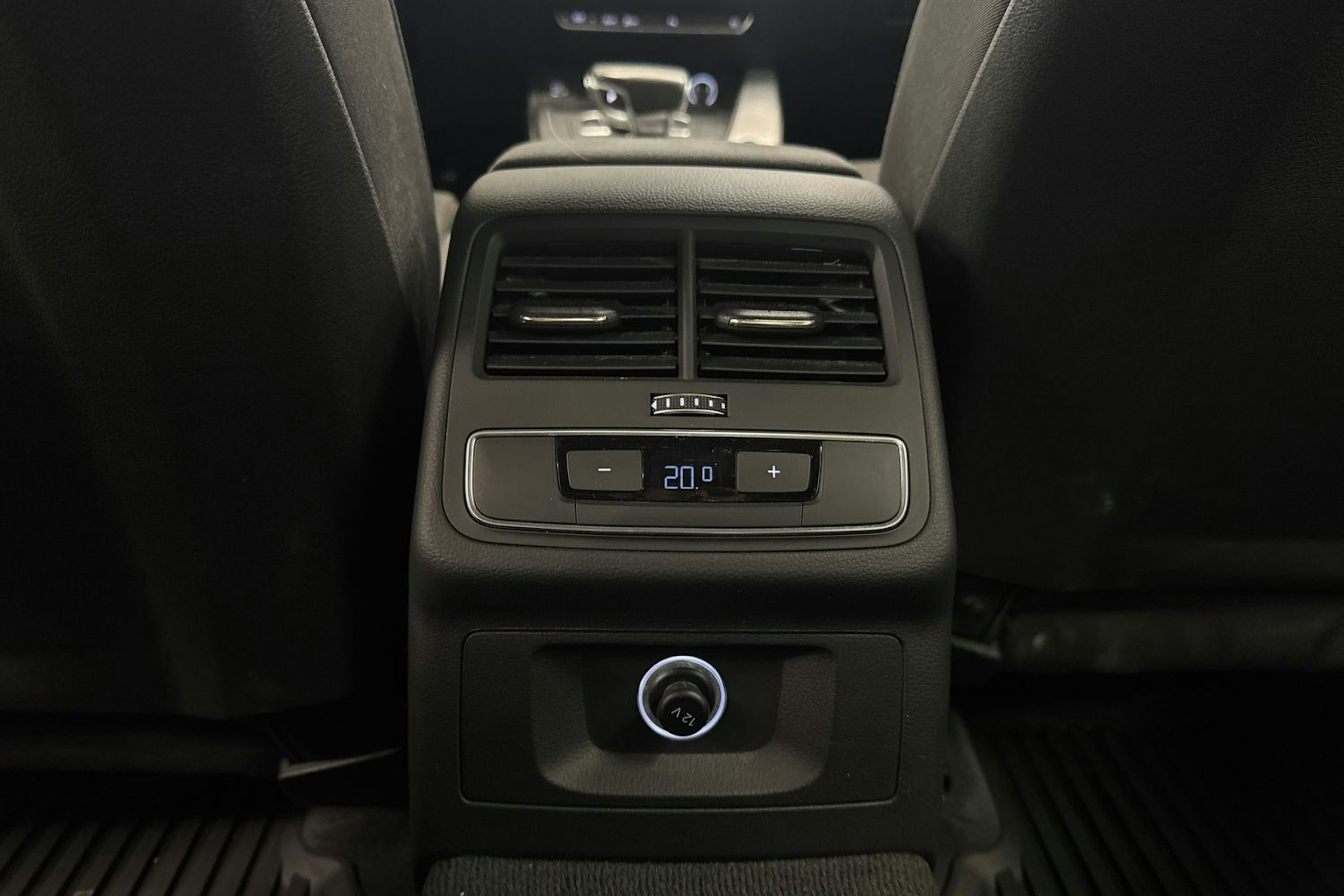 Sininen Audi A5 2017 kuva 37.