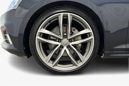 sininen Audi A5 2017 kuva 9.