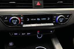 sininen Audi A5 2017 kuva 26.