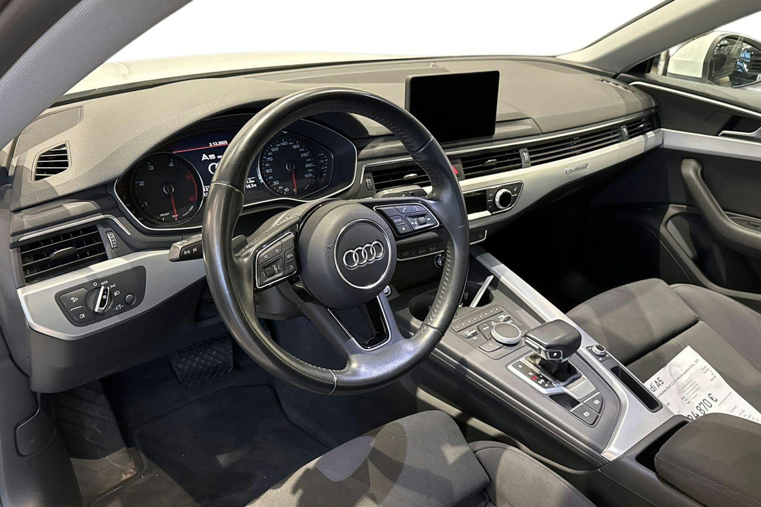 valkoinen Audi A5 2017 kuva 7.