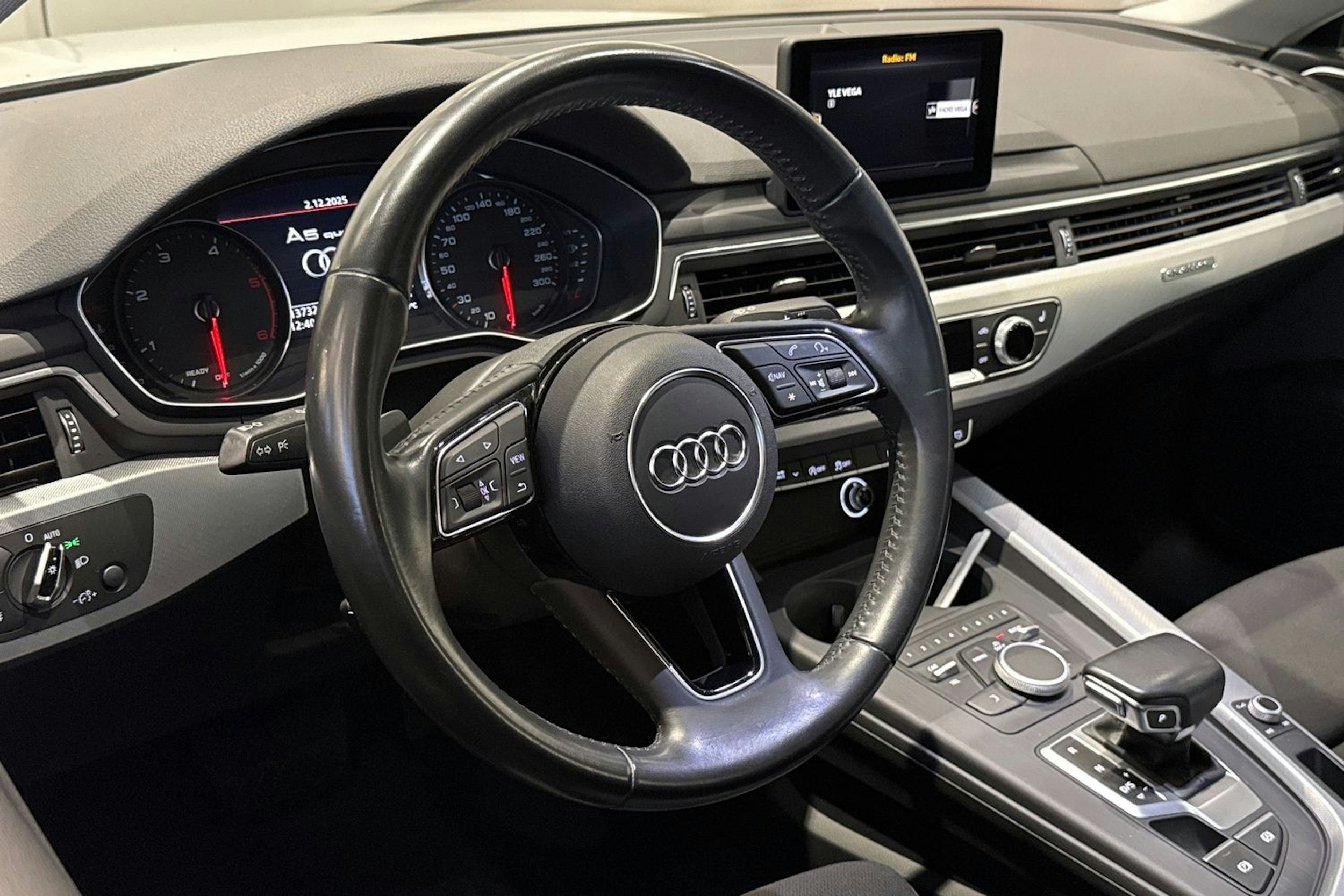 valkoinen Audi A5 2017 kuva 16.