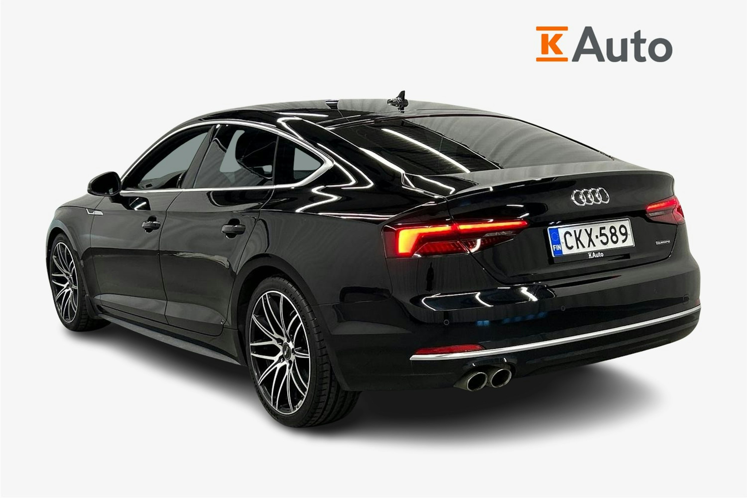 musta Audi A5 2018 kuva 2.