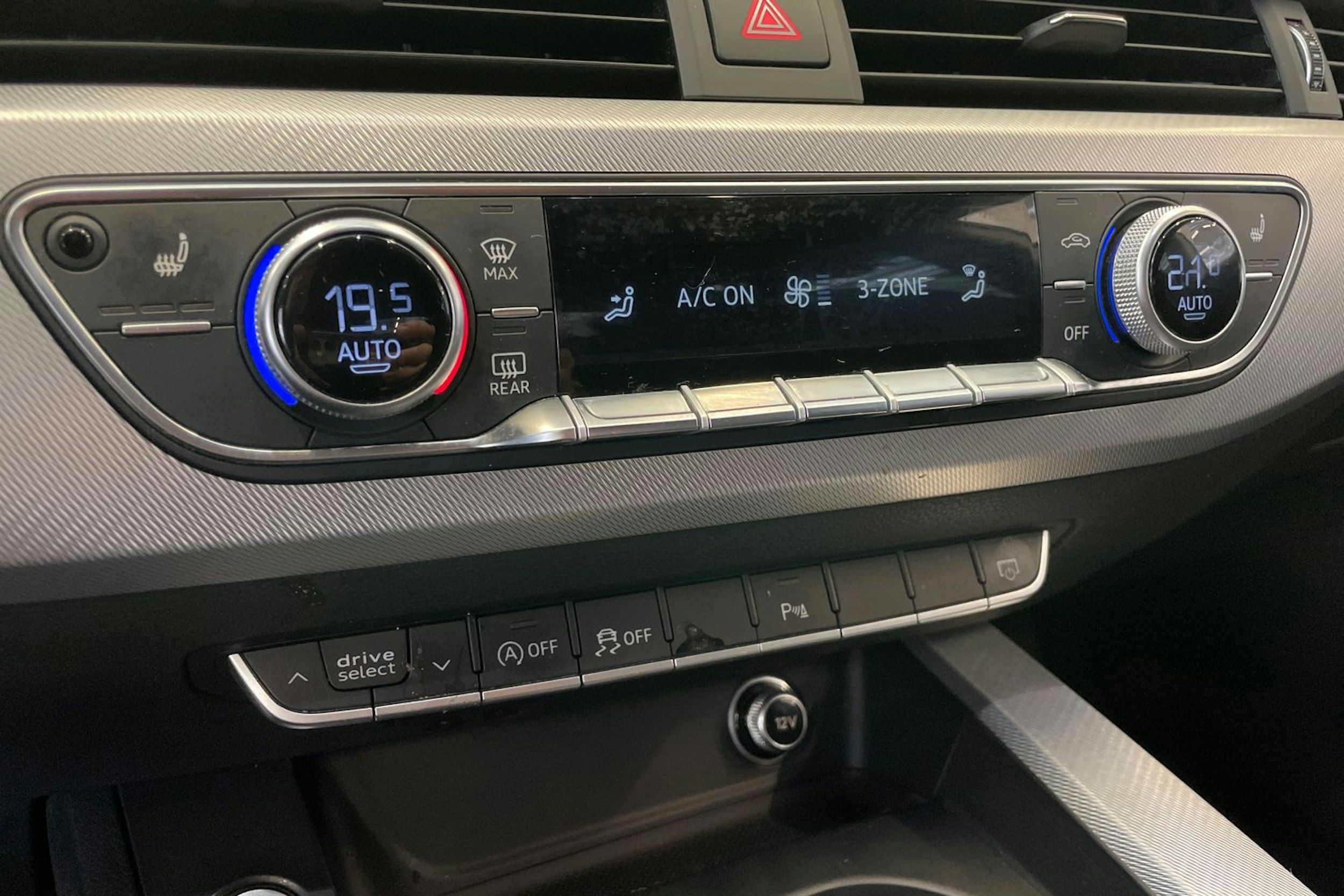 valkoinen Audi A5 2018 kuva 16.