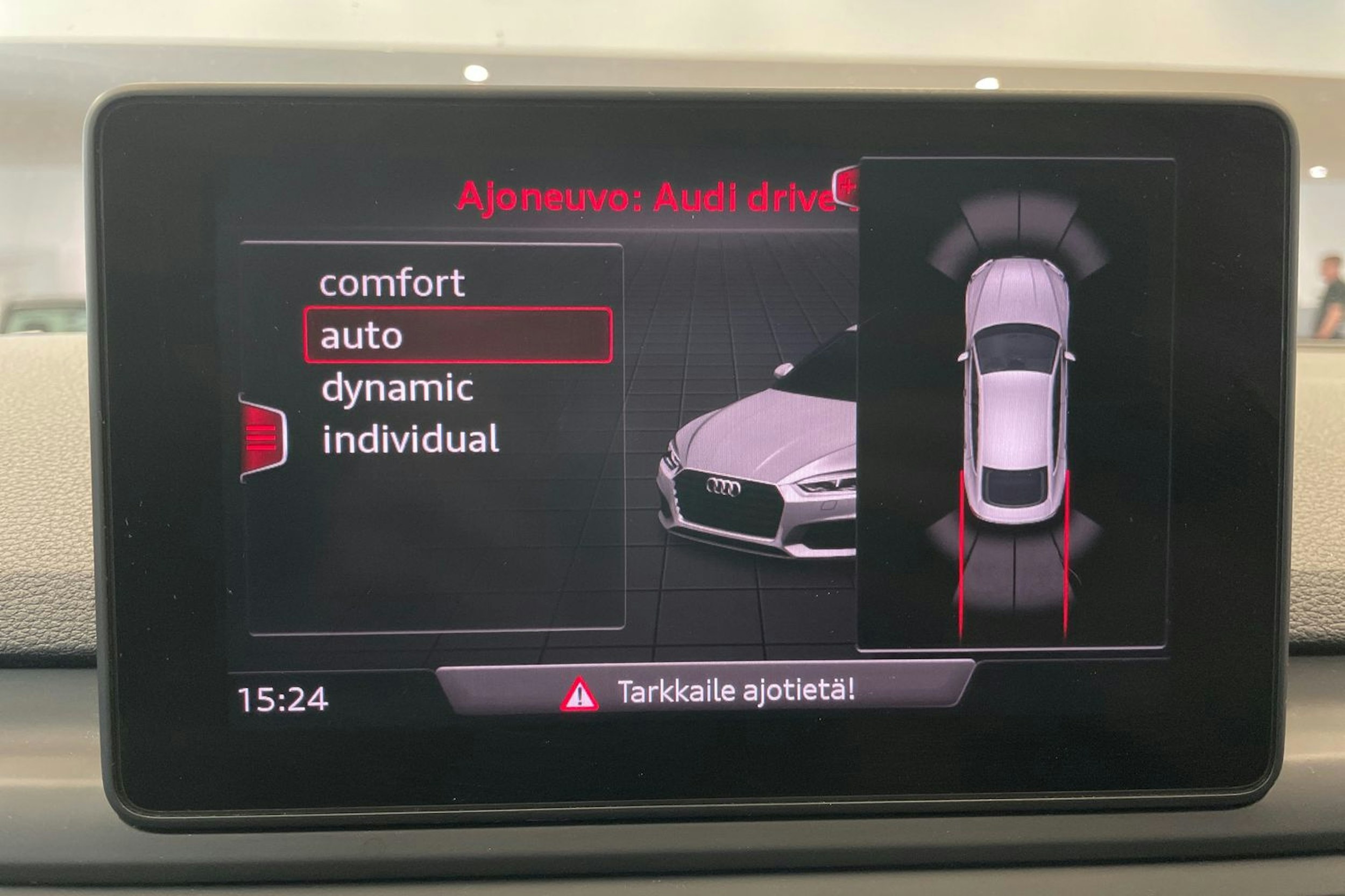 valkoinen Audi A5 2018 kuva 20.