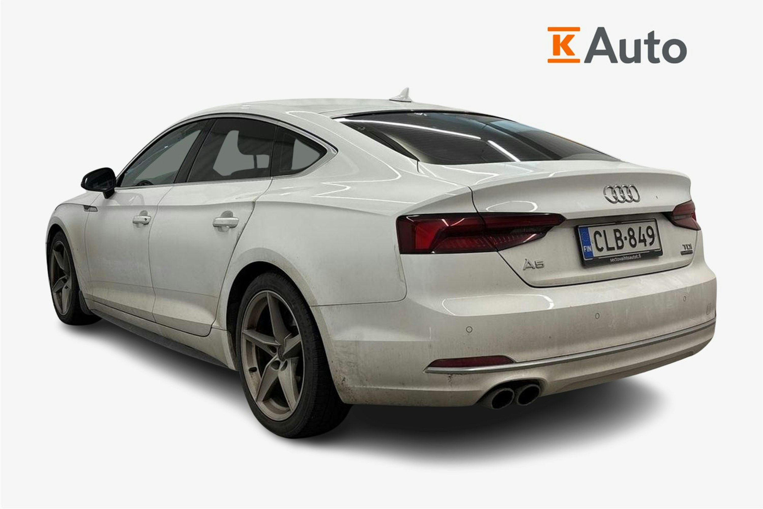 valkoinen Audi A5 2018 kuva 2.
