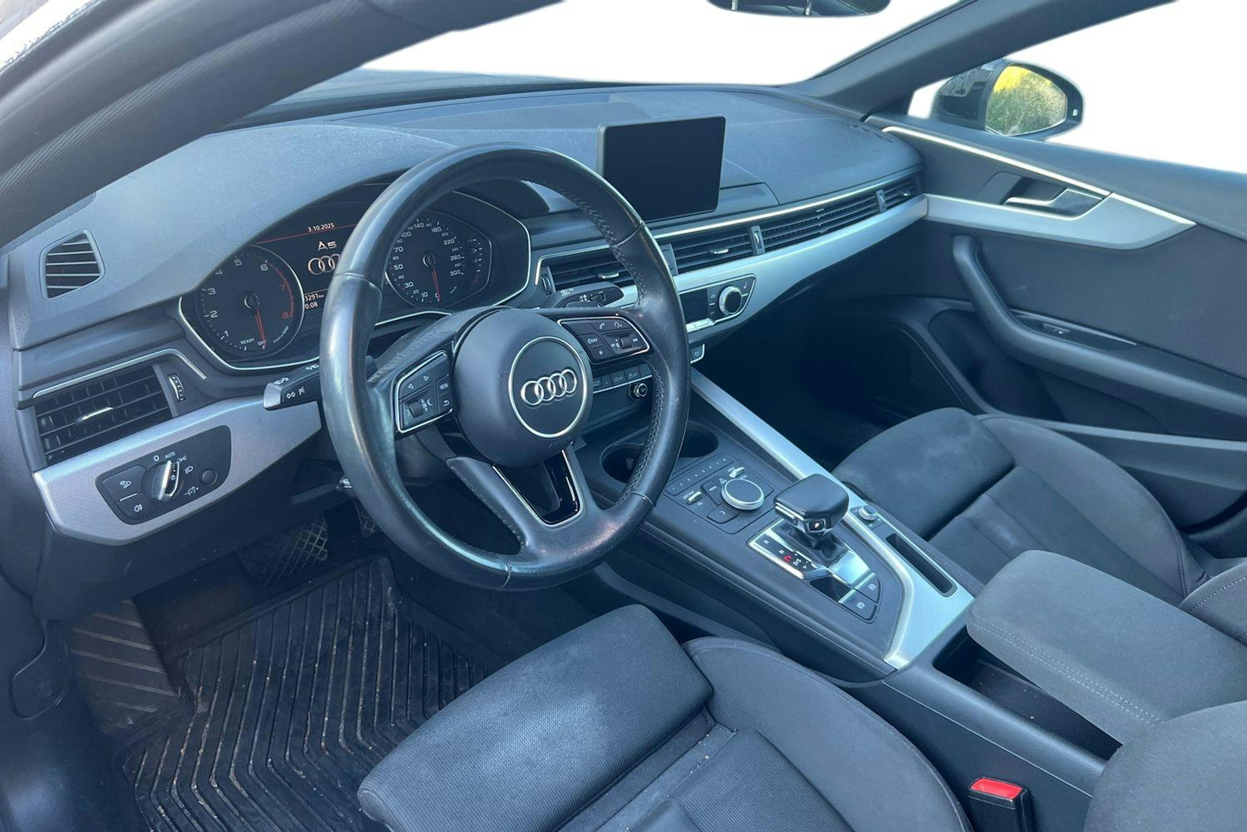 musta Audi A5 2018 kuva 3.