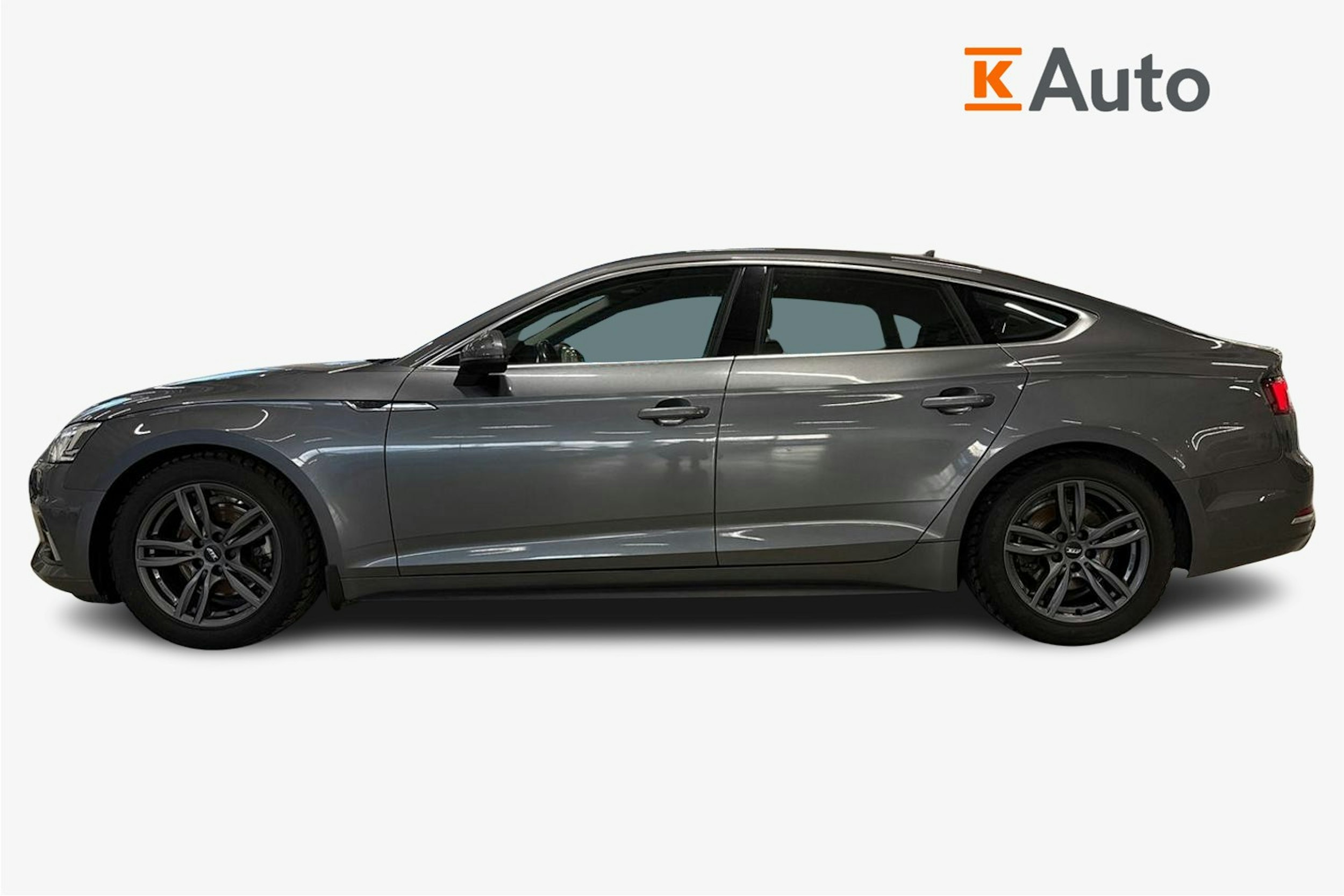 harmaa Audi A5 2018 kuva 6.