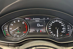 Valkoinen Audi A5 2018 kuva 18.