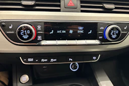Valkoinen Audi A5 2018 kuva 27.