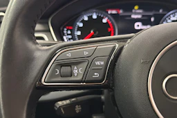 valkoinen Audi A5 2018 kuva 14.