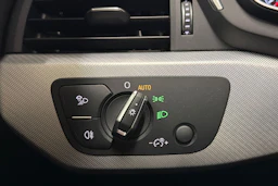 valkoinen Audi A5 2018 kuva 17.