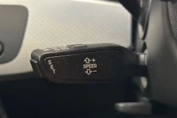 valkoinen Audi A5 2018 kuva 18.