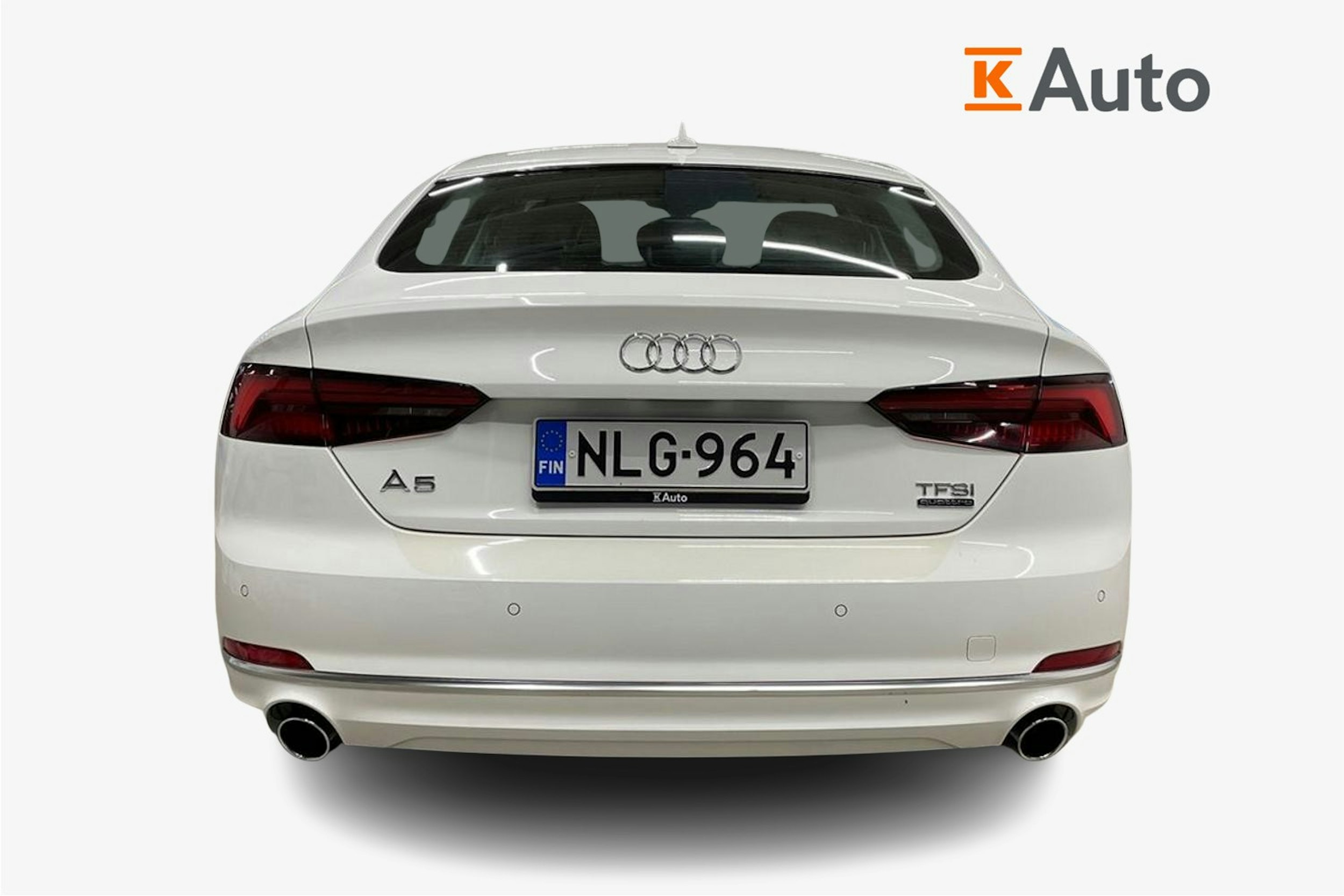 Valkoinen Audi A5 2018 kuva 3.