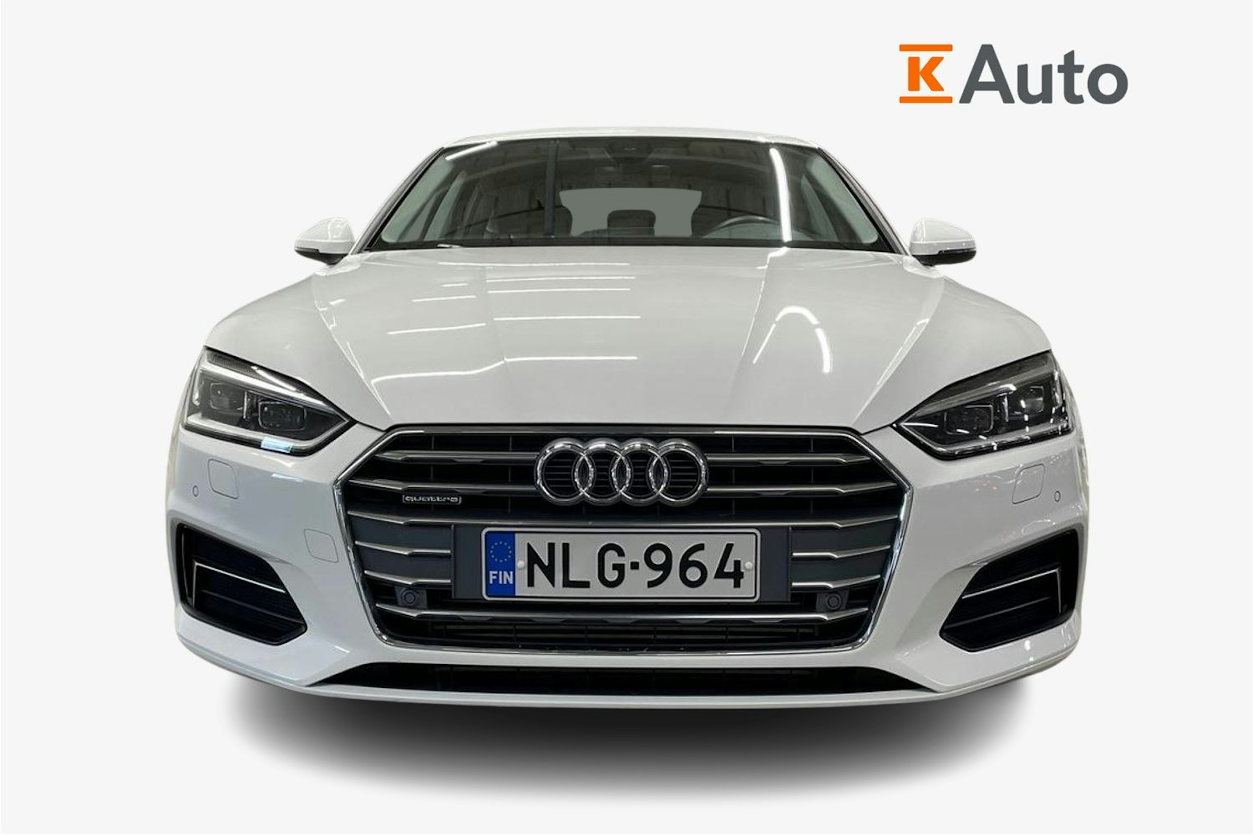 Valkoinen Audi A5 2018 kuva 4.