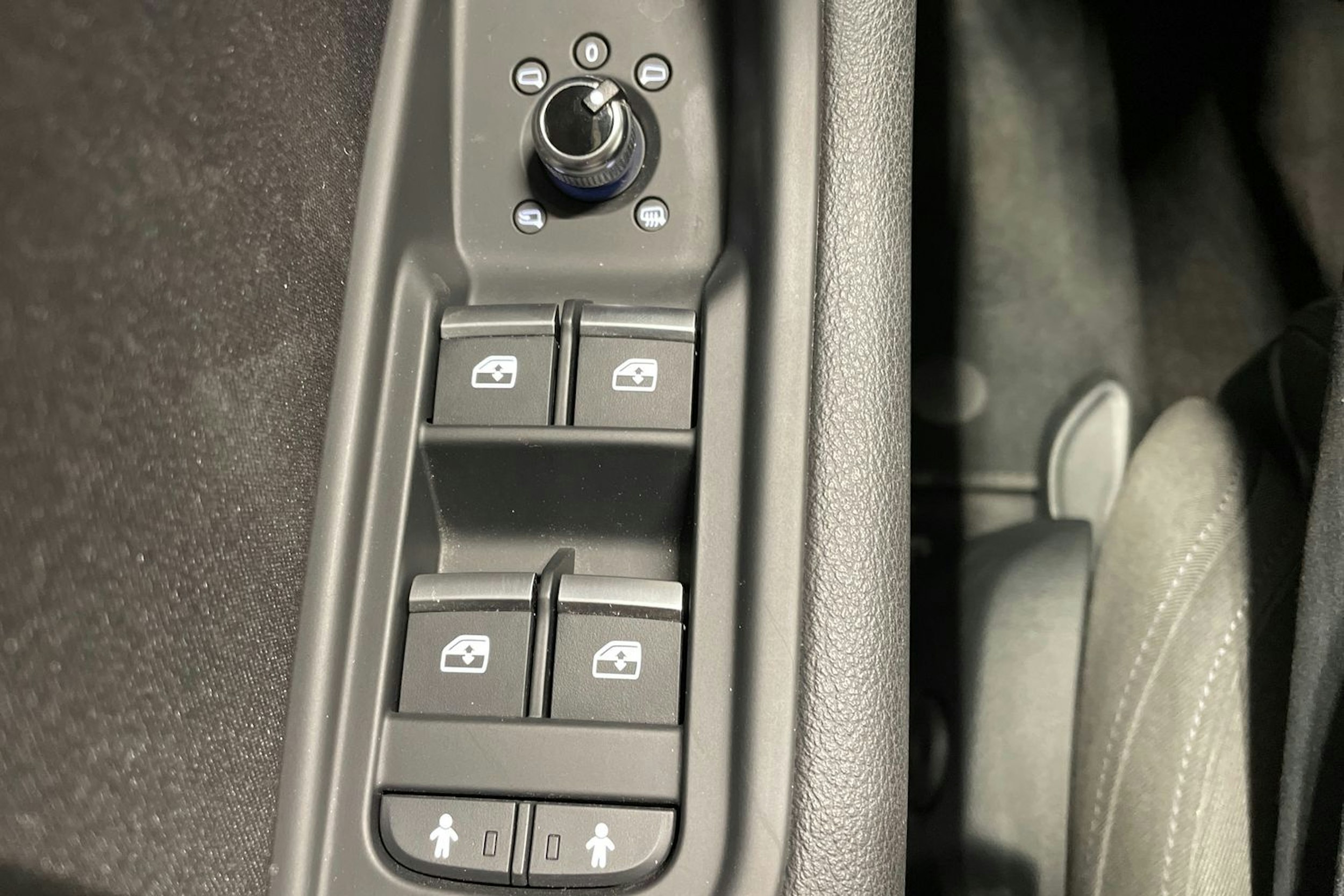 Valkoinen Audi A5 2018 kuva 21.
