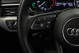 sininen Audi A5 2018 kuva 17.