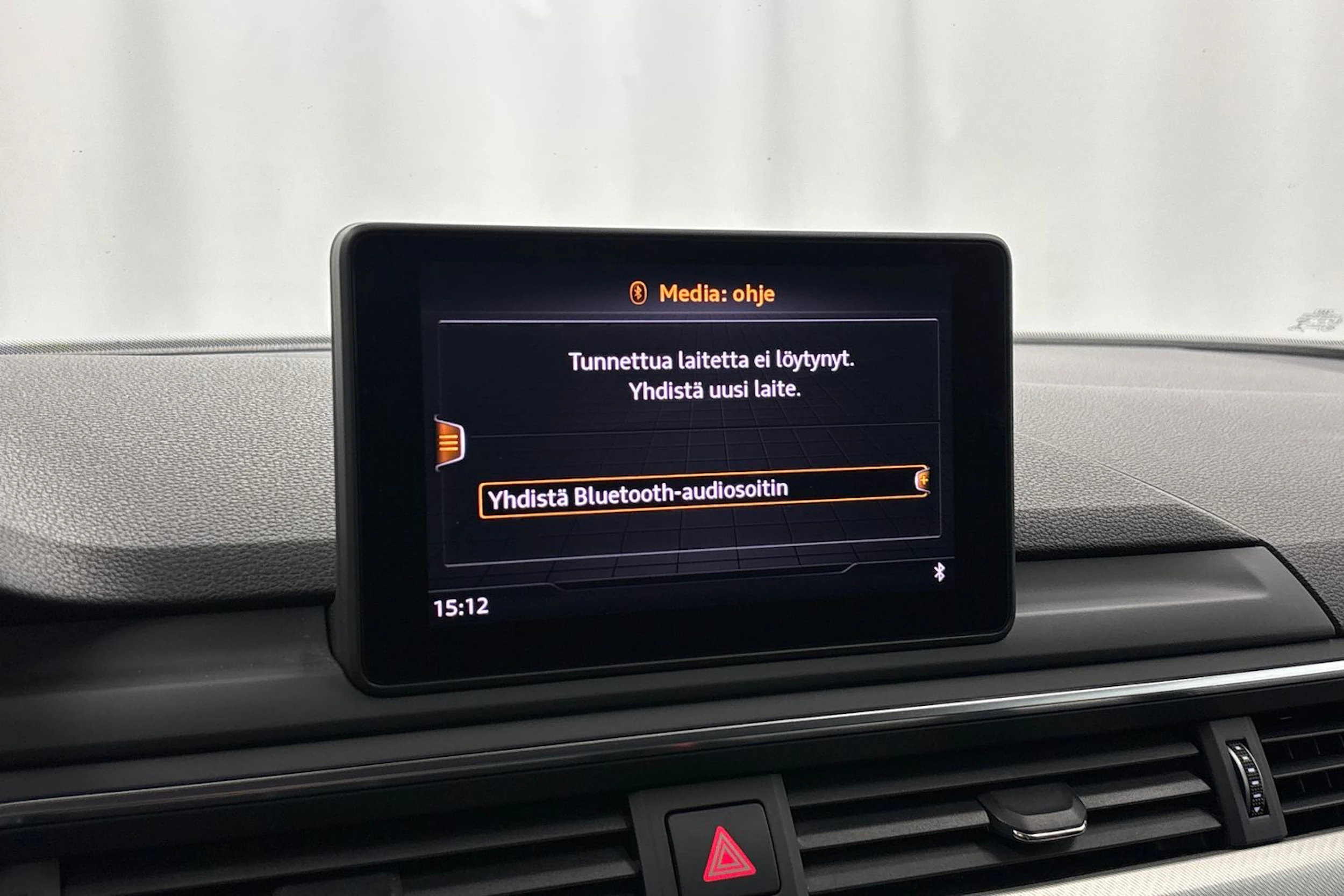 sininen Audi A5 2018 kuva 22.