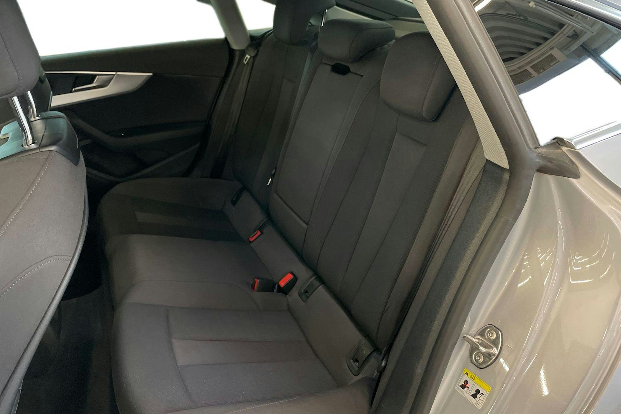 hopea Audi A5 2018 kuva 10.
