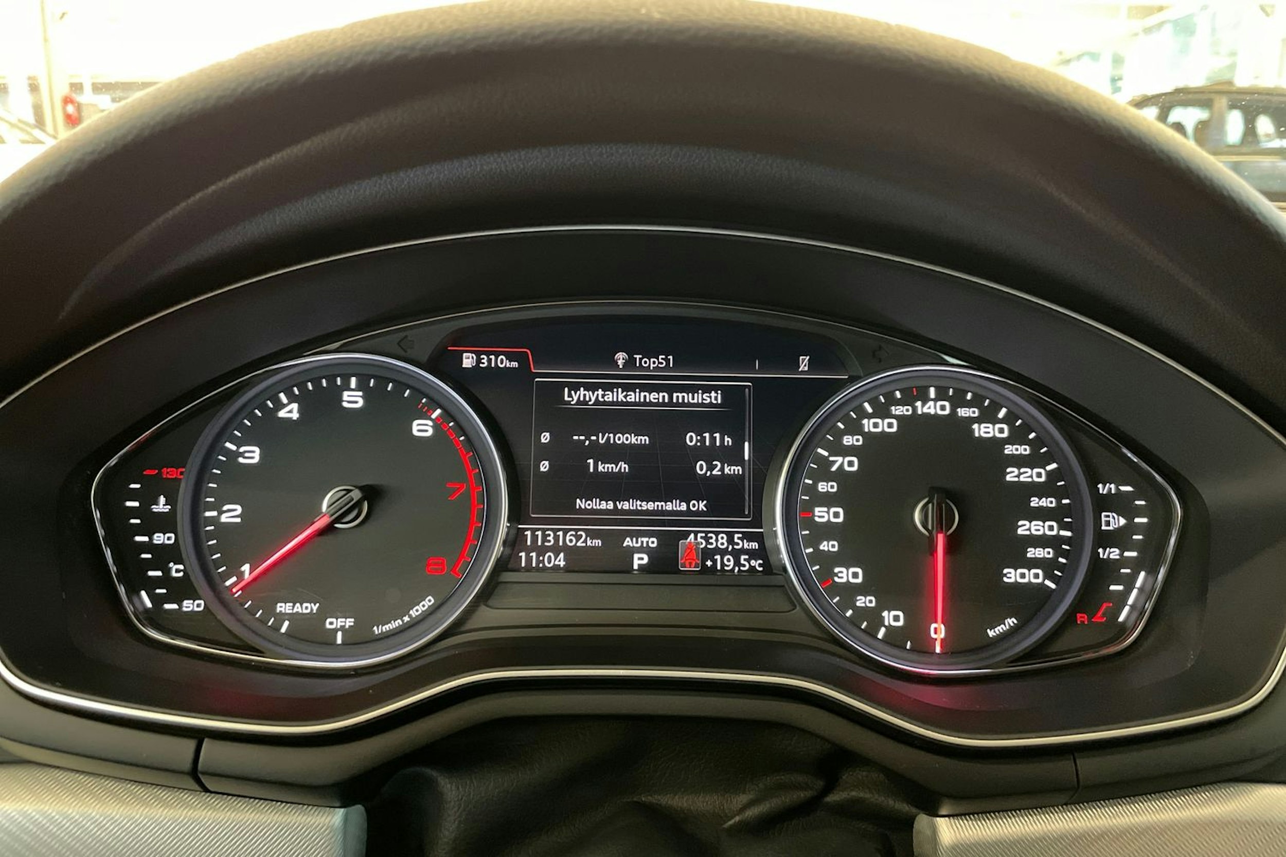 hopea Audi A5 2018 kuva 17.