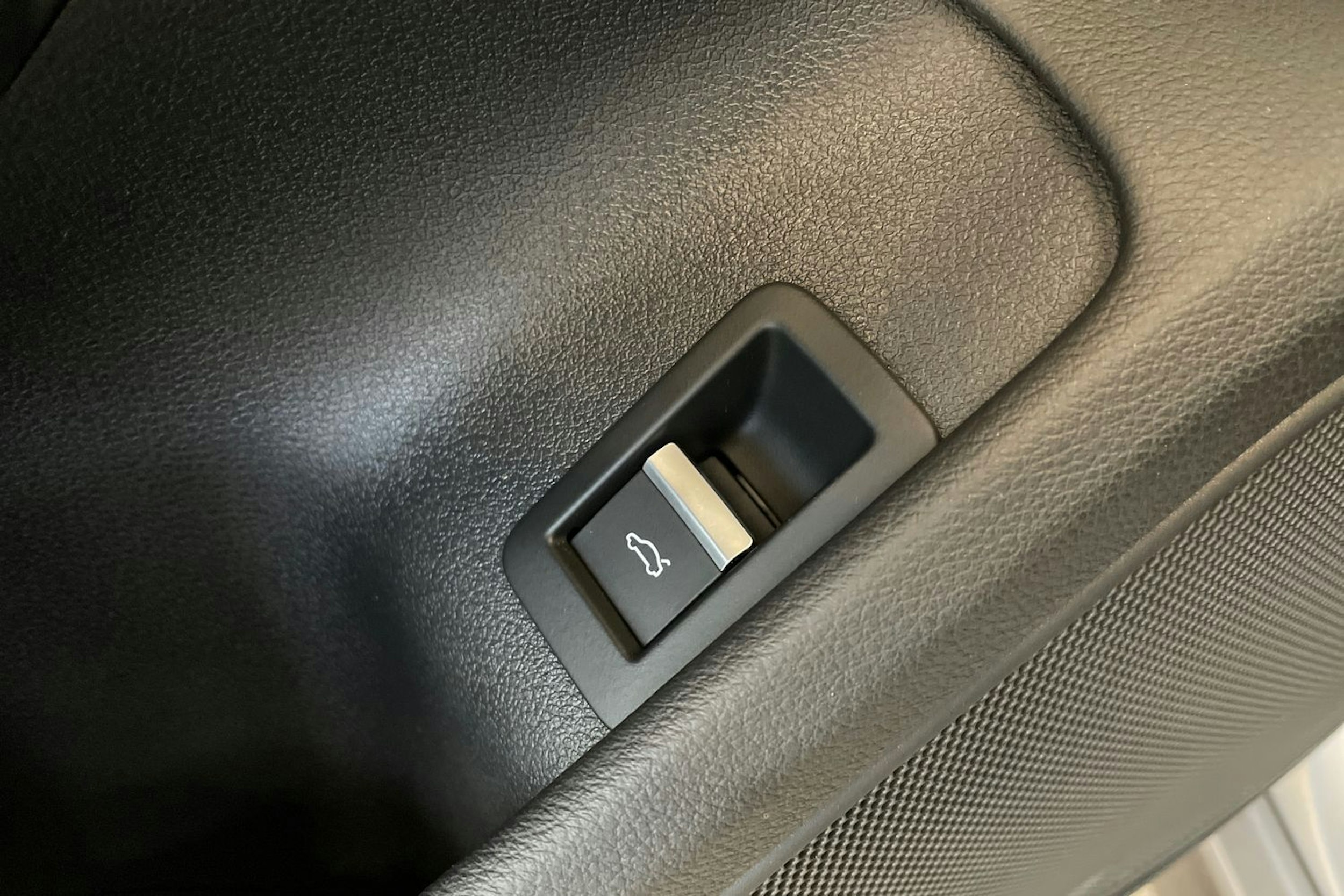 hopea Audi A5 2018 kuva 24.