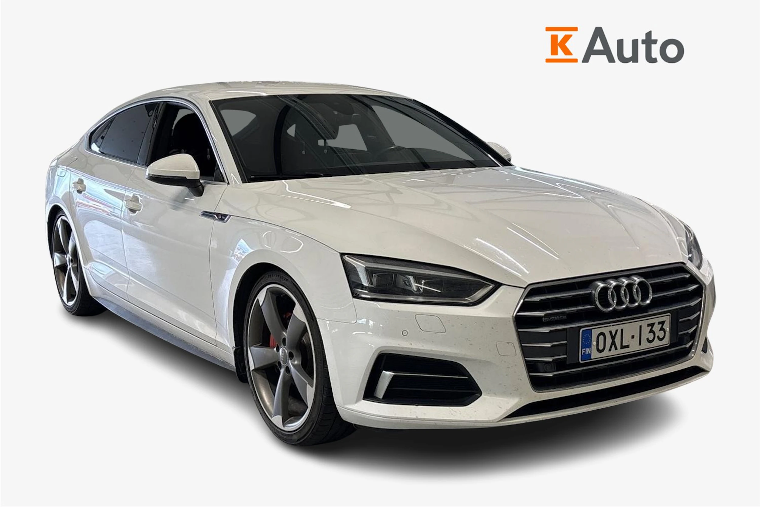 valkoinen Audi A5 2018 kuva 1.