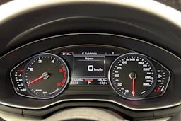 valkoinen Audi A5 2018 kuva 15.