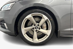 harmaa Audi A5 2018 kuva 12.