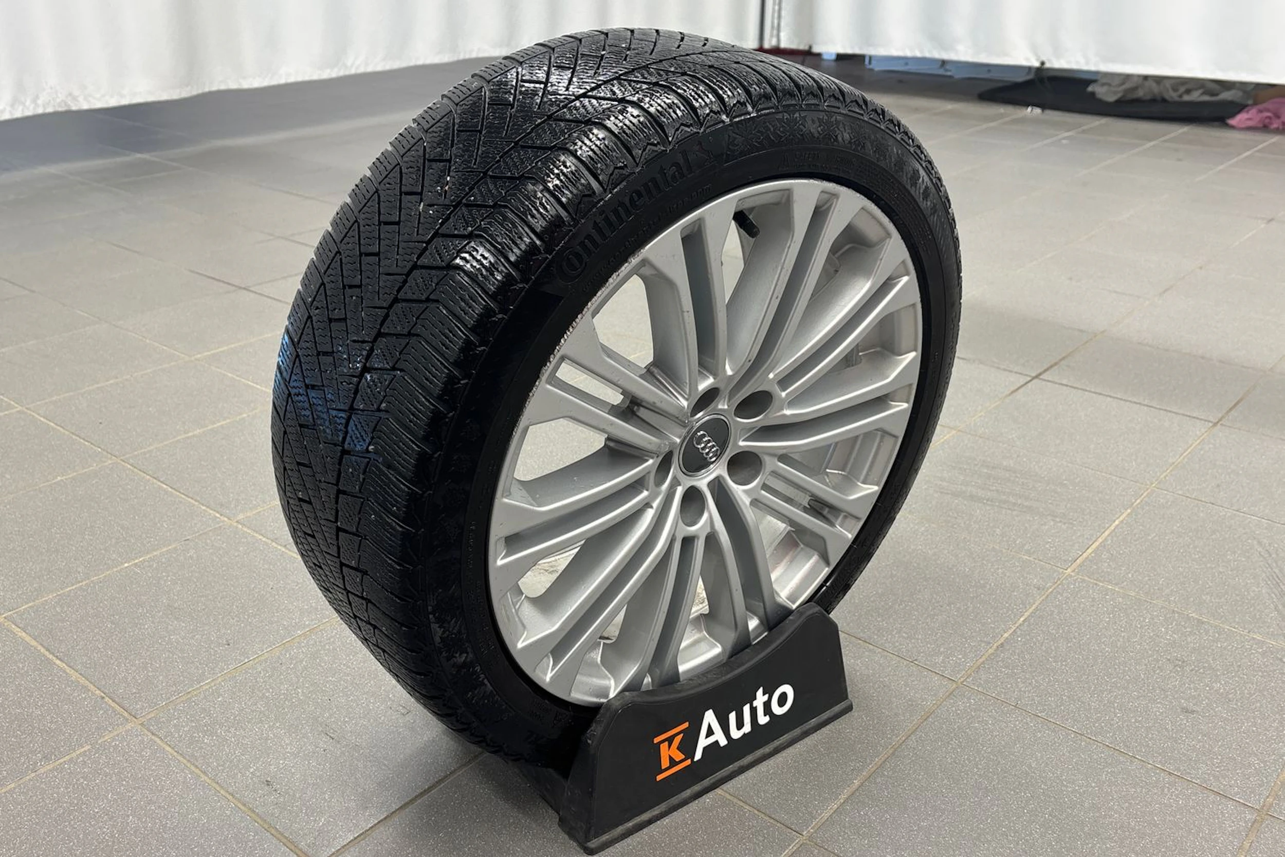 harmaa Audi A5 2018 kuva 13.