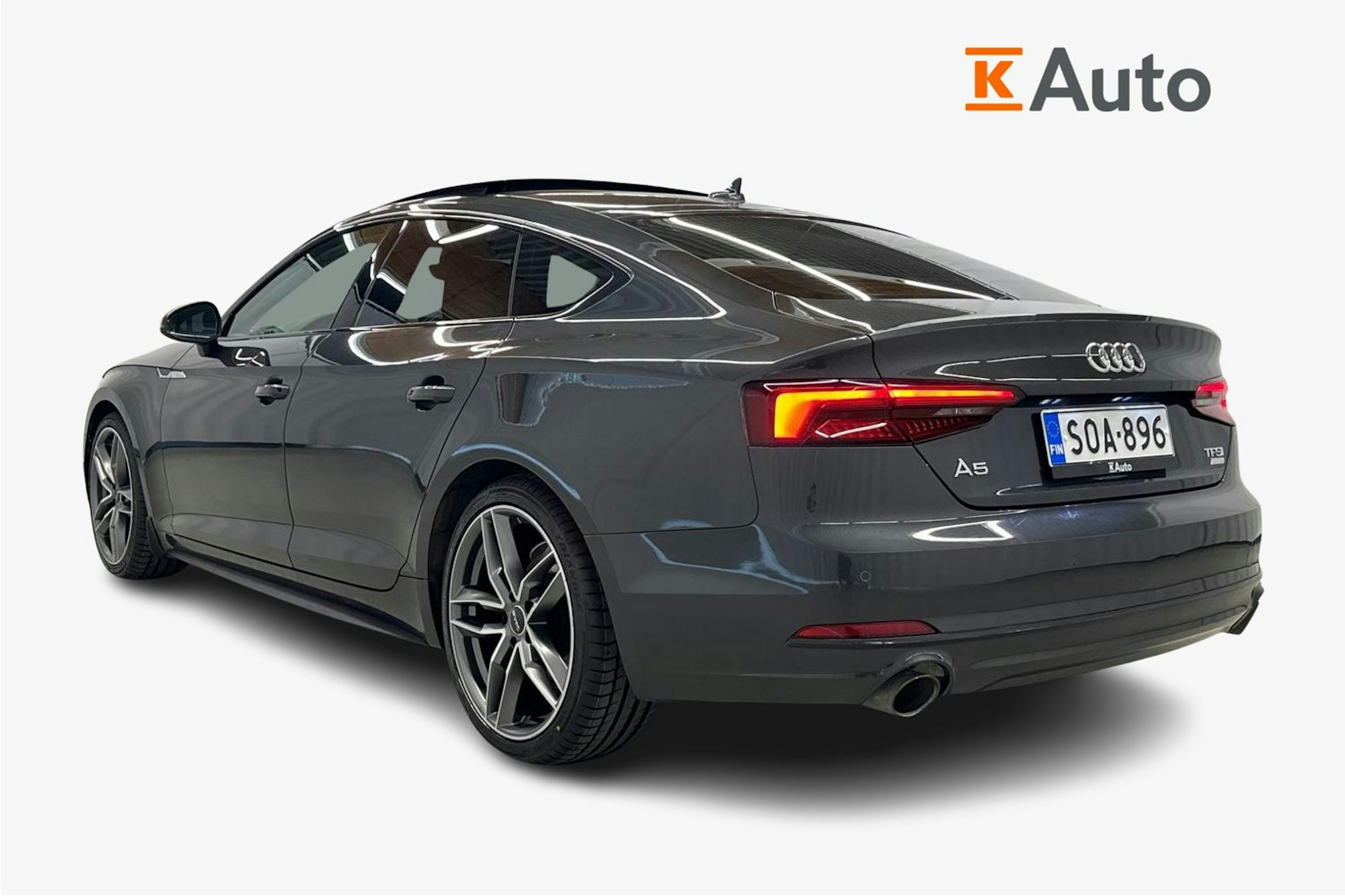 vihreä Audi A5 2018 kuva 2.