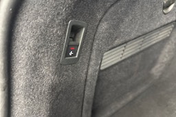 vihreä Audi A5 2018 kuva 17.