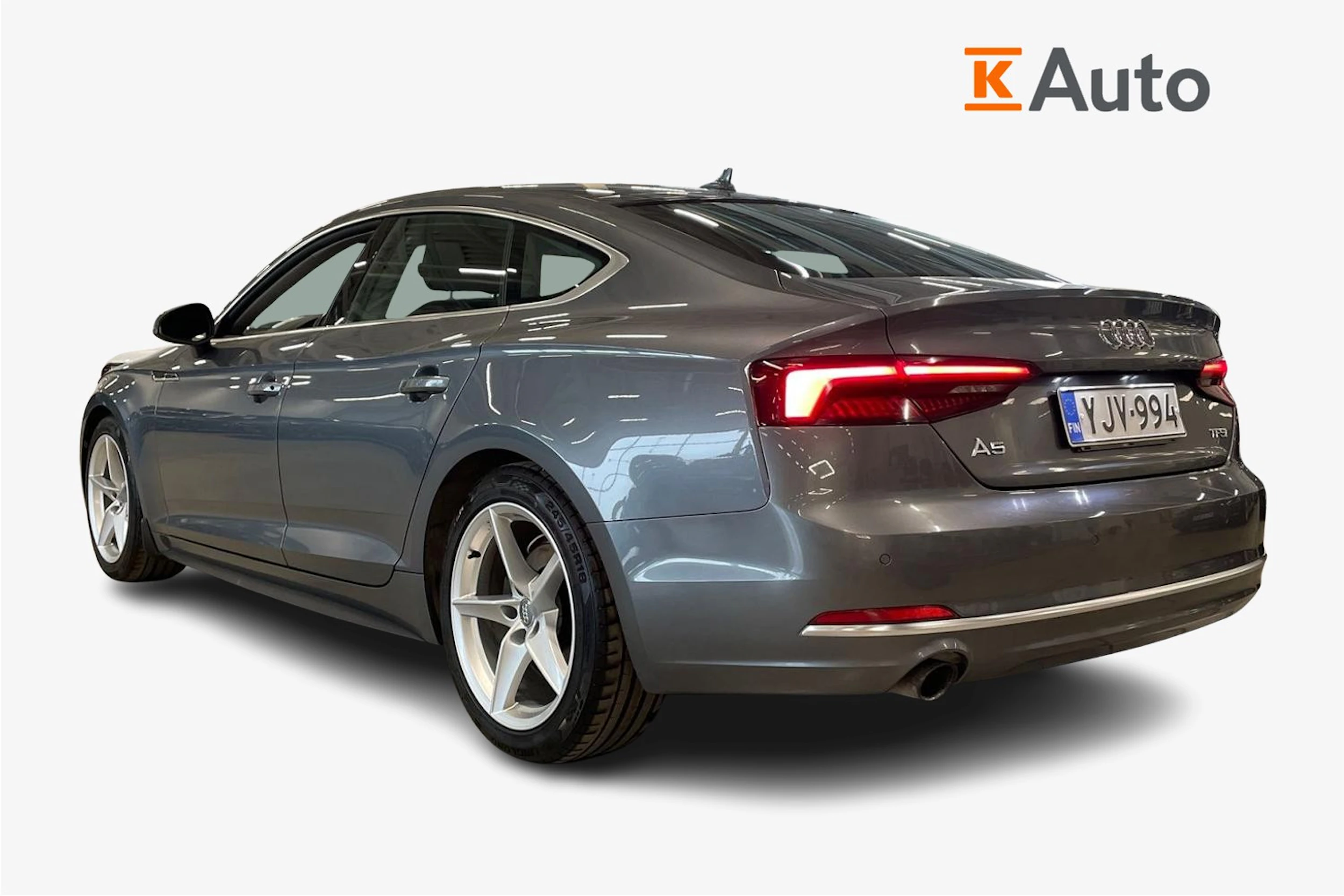 harmaa Audi A5 2018 kuva 3.